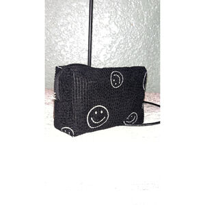 Women's Unbranded Black & White Smiley Face Cosmetic Bag One Size